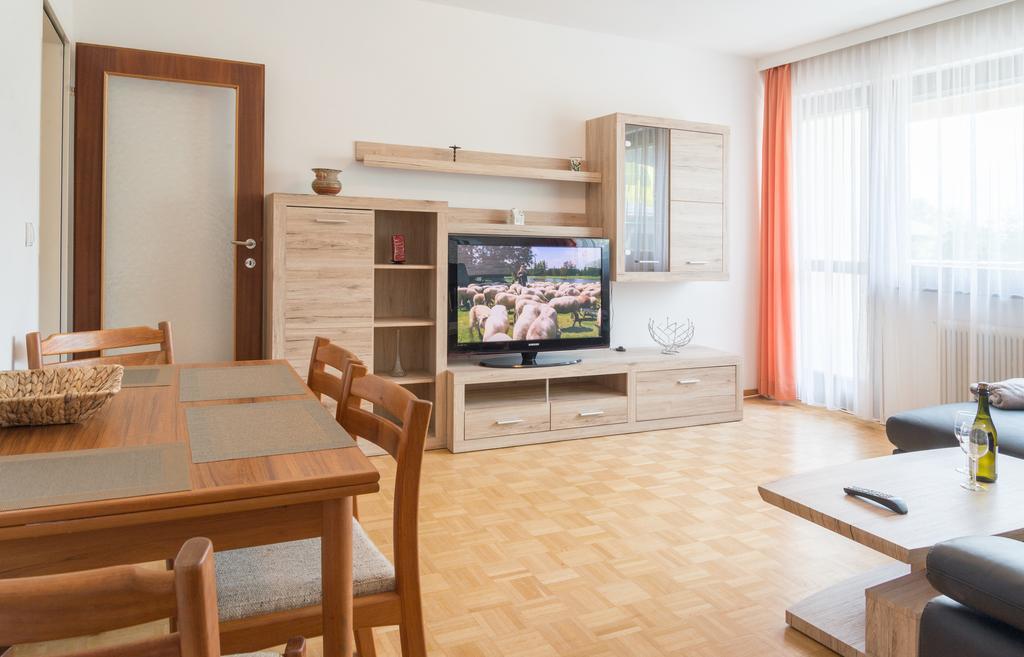 Apartment Seeblick Zell am See Quarto foto